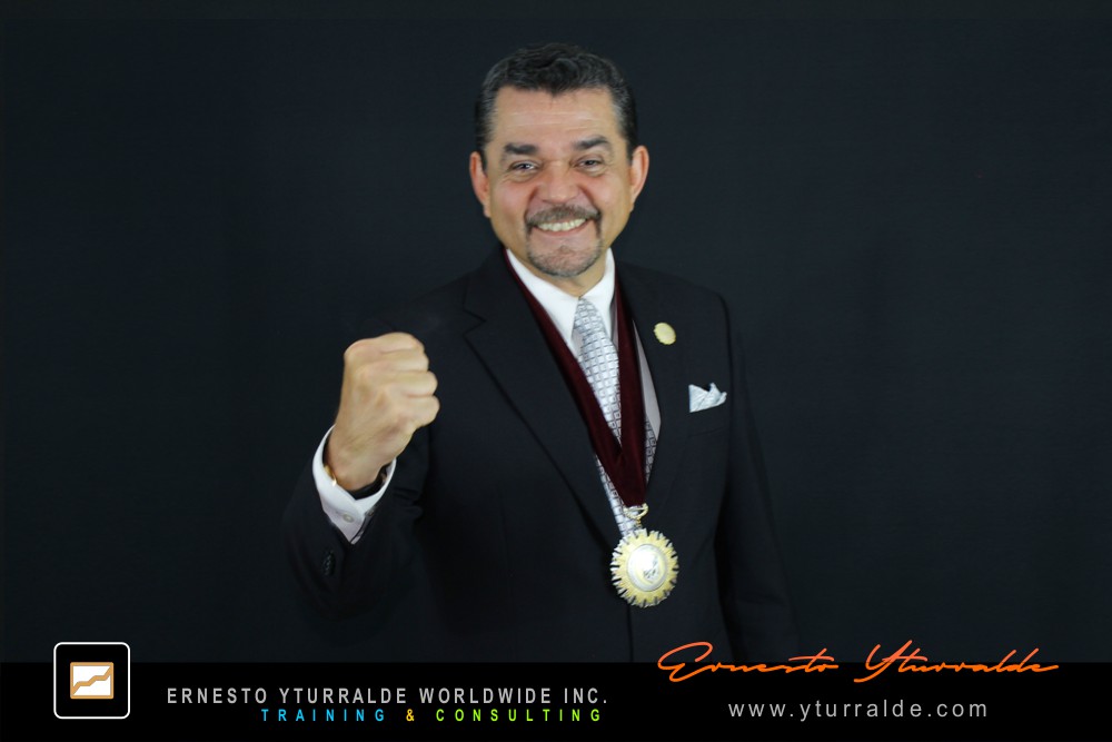 Ernesto Yturralde, facilitador experiencial, Team Building